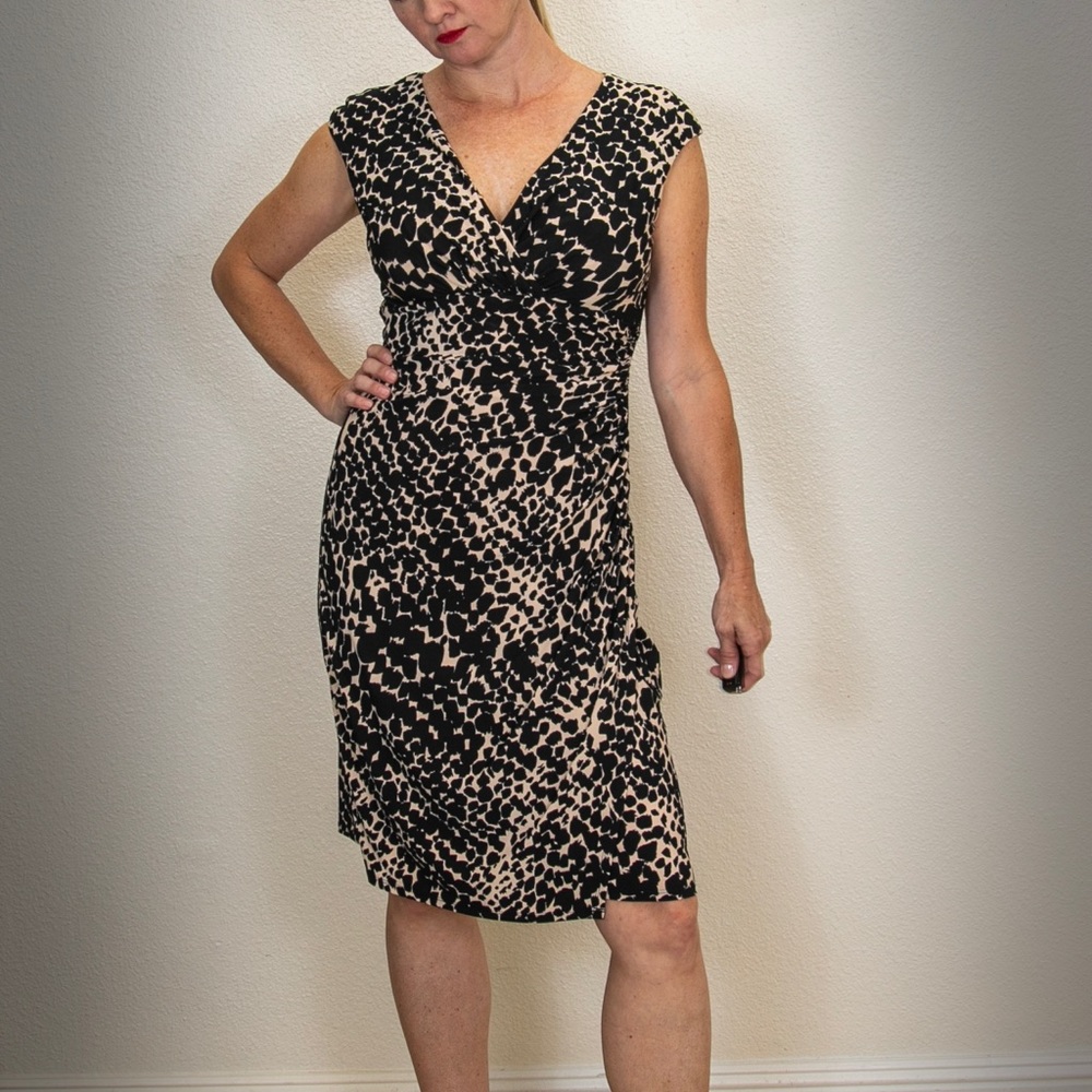 Lauren by Ralph Lauren cocktail dress, new w tags. Stretchy size 8 will small